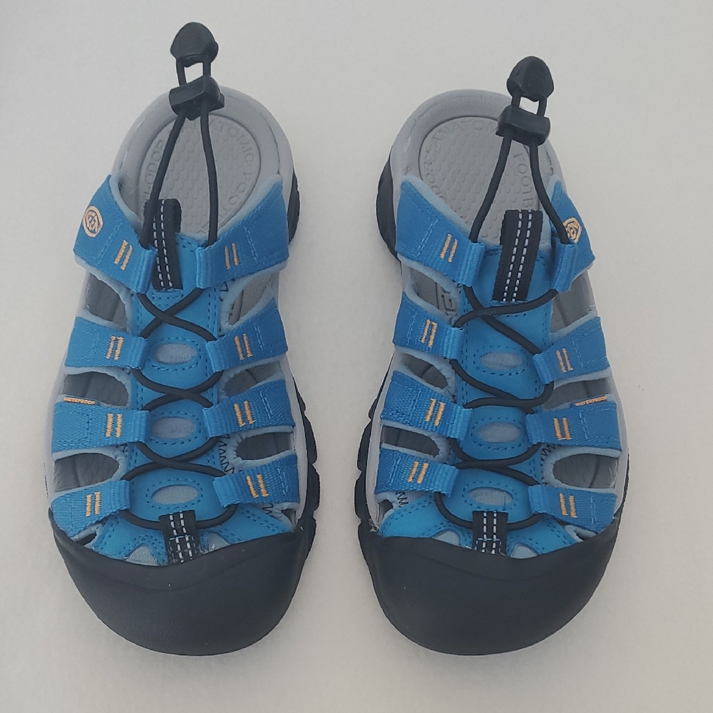 Keen Blue and Black Sandals with Closed-Toe Design